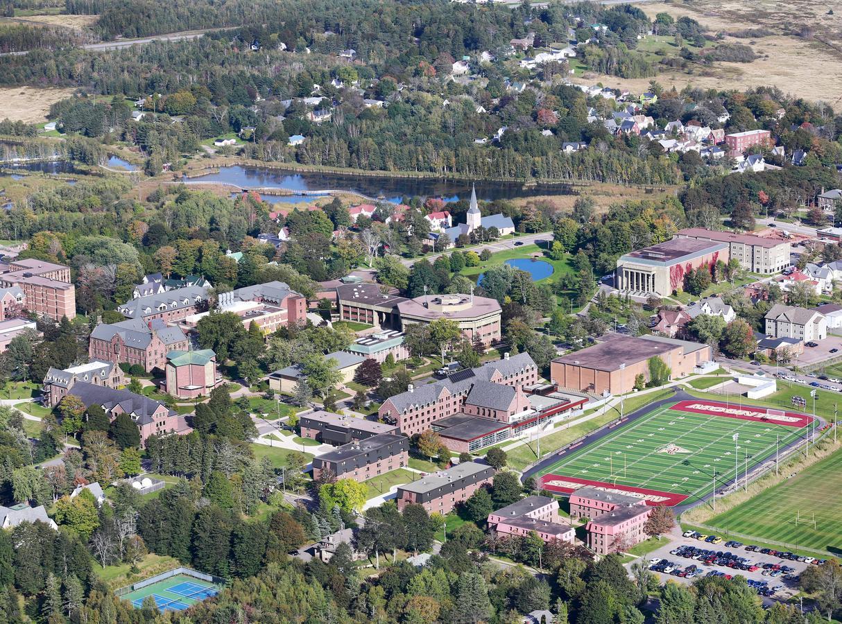 Mount Allison Summer Accommodations Sackville Exterior photo